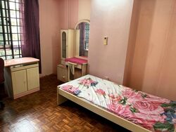 Blk 230F Tampines Street 24 (Tampines), HDB Executive #503966421